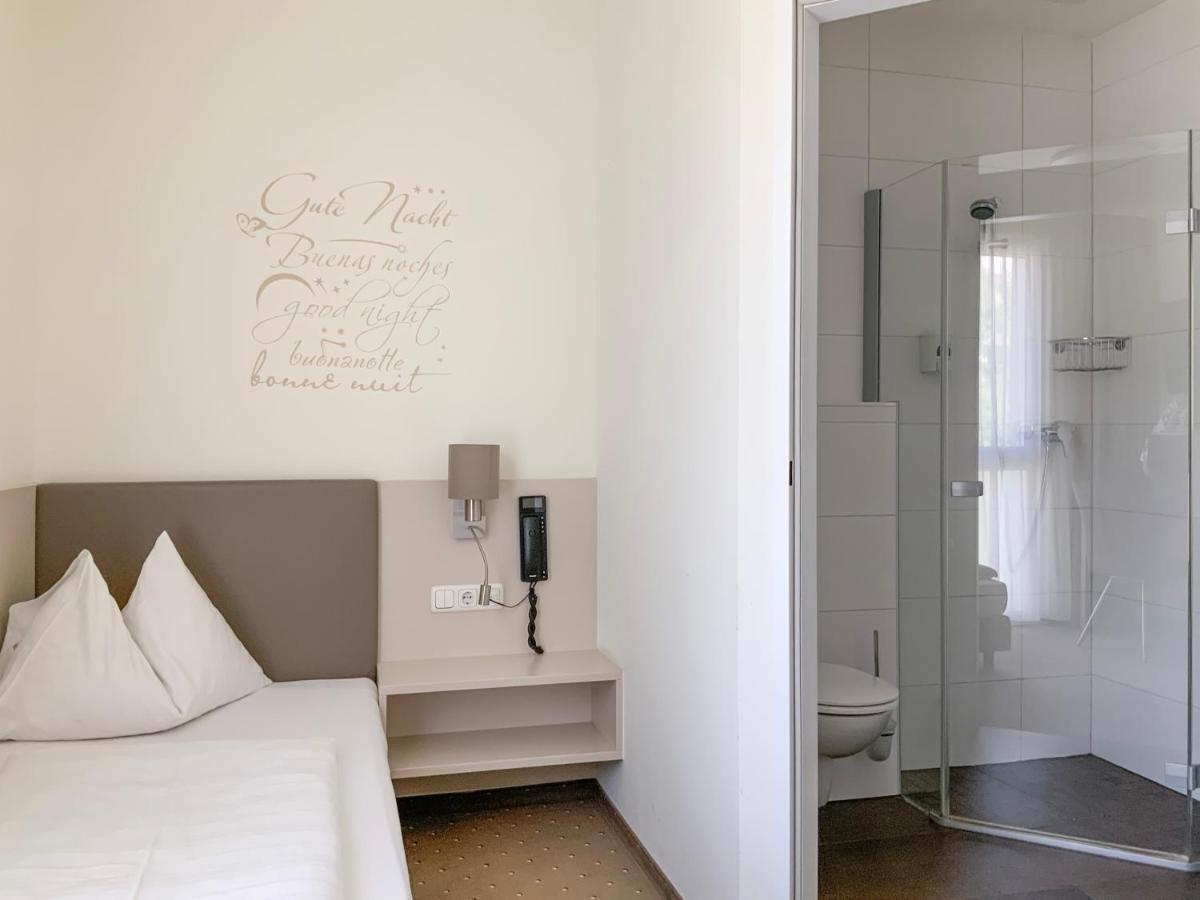 Lokomotive 3* Linz